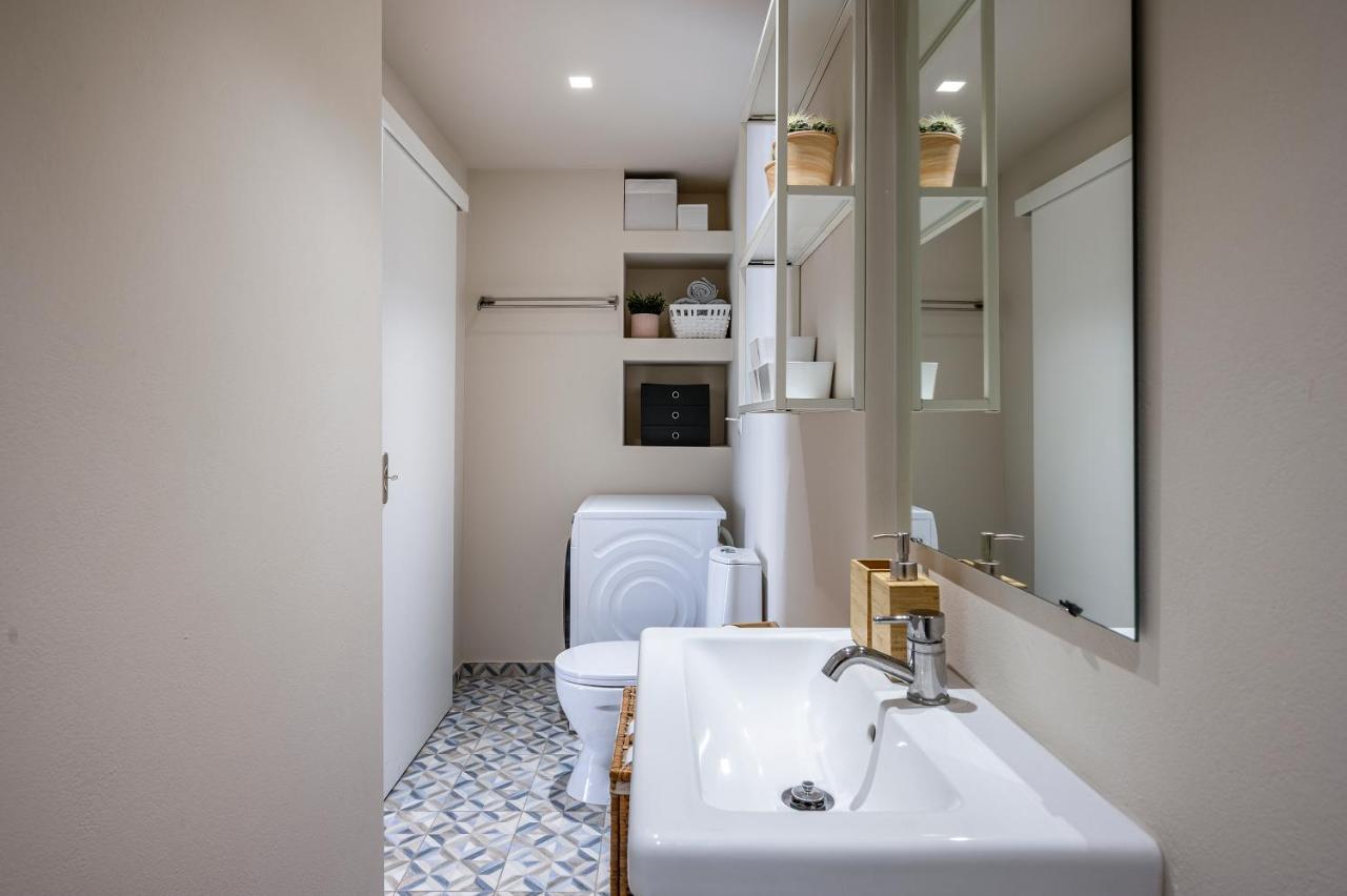 Apartment Ocean Breeze 1min To *
